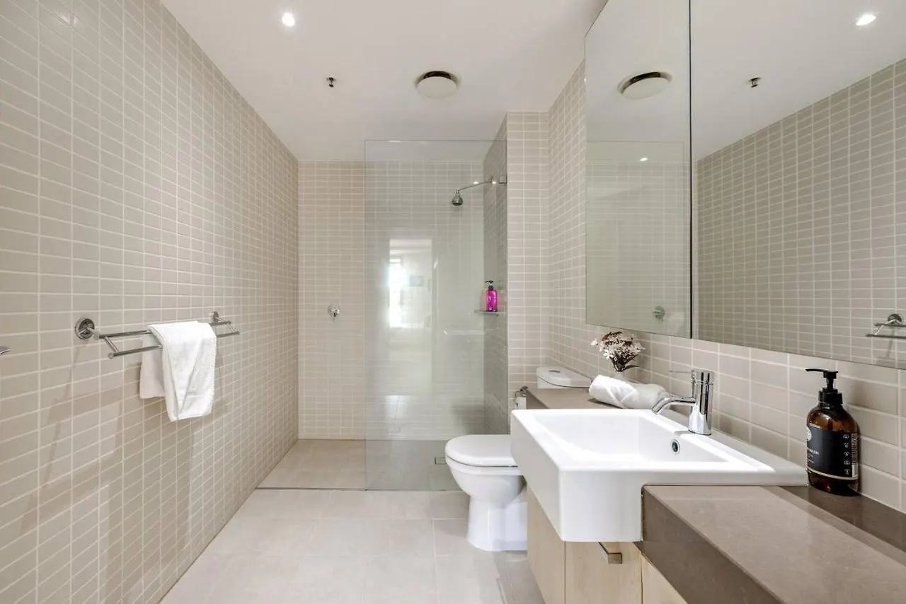 Apartment Cairns Coastal Charmer - Your Waterfront Sanctuary Australia